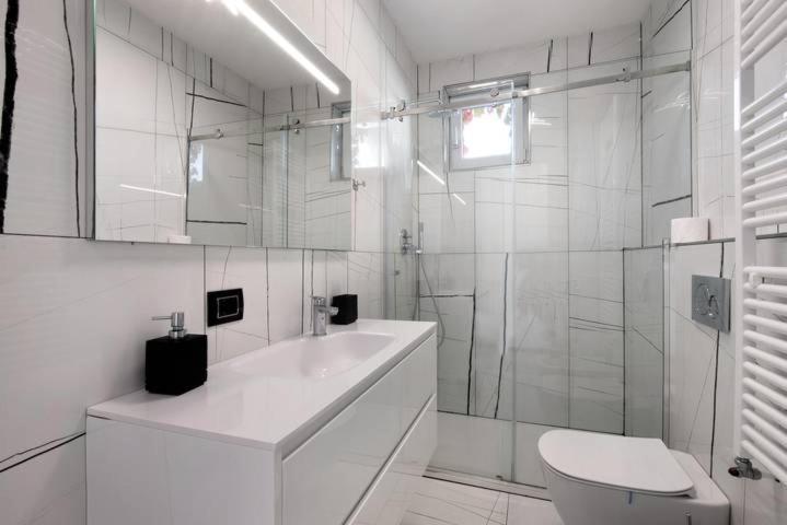 Le Coccinelle Home A เลียร์นา ภายนอก รูปภาพ